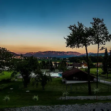 Siri's Einkehr 장크트 게오르겐 임 아터가우