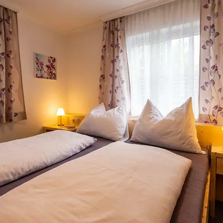 Siri's Einkehr Guest house Sankt Georgen im Attergau