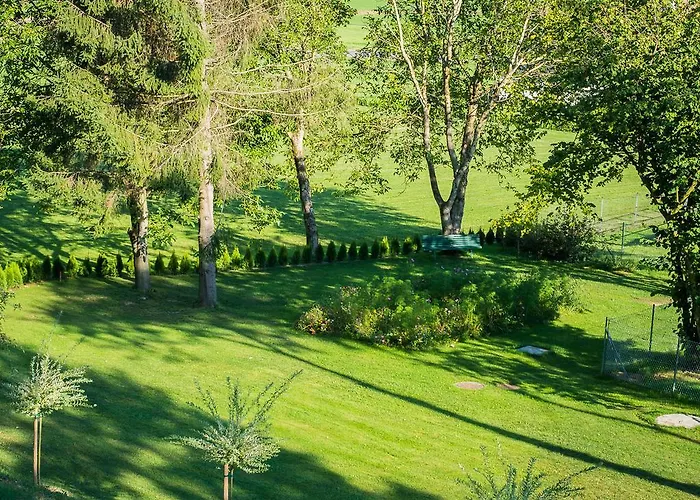 Siri's Einkehr Πανσιόν Sankt Georgen im Attergau