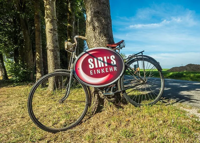 Siri's Einkehr Πανσιόν Sankt Georgen im Attergau